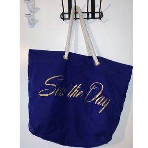 Seas The Day beach tote